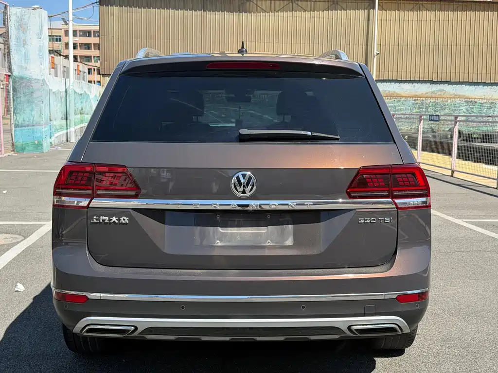Volkswagen Teramont — миниатюра 9