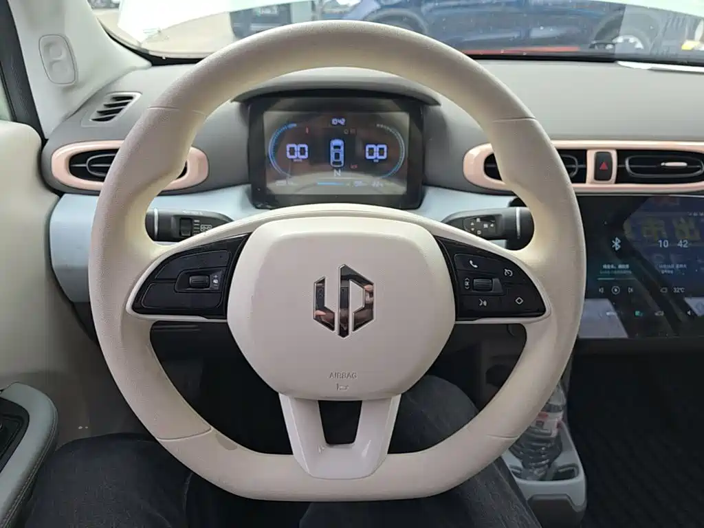 Leapmotor Leapmotor T03 — миниатюра 11