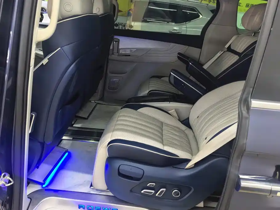 Roewe iMAX8 — миниатюра 11