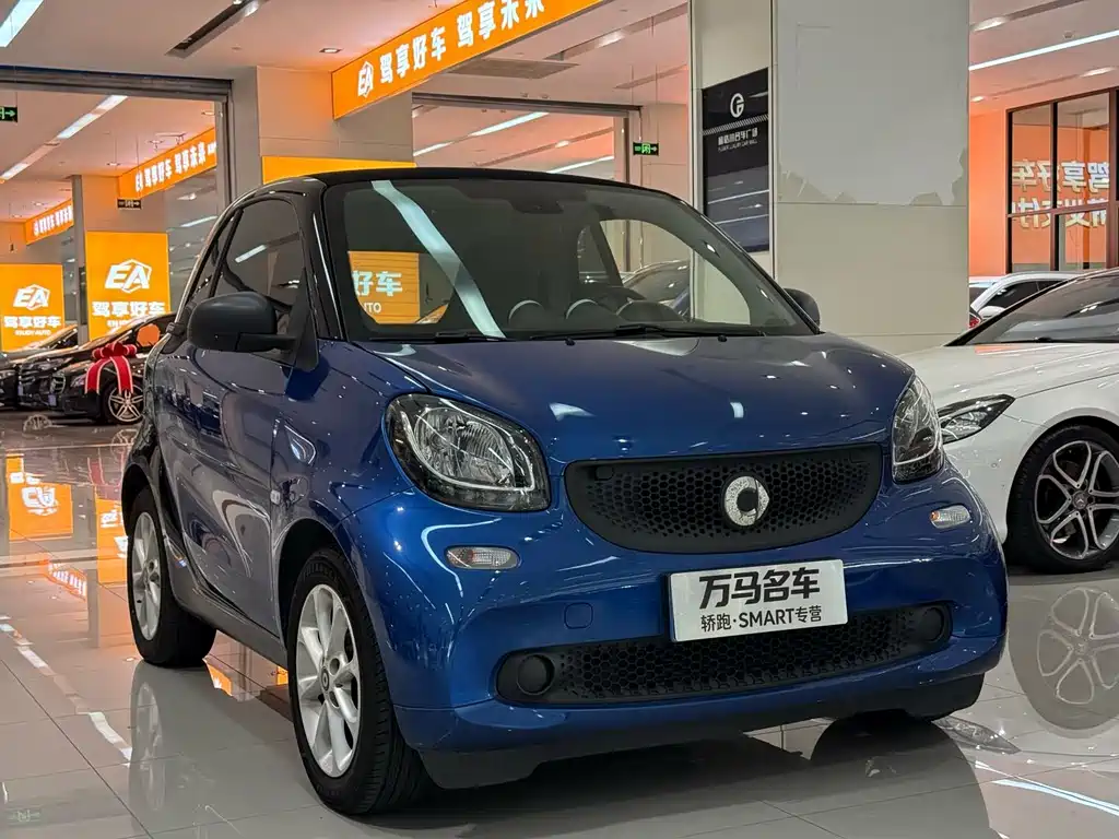 smart Smart Fortwo — миниатюра 3