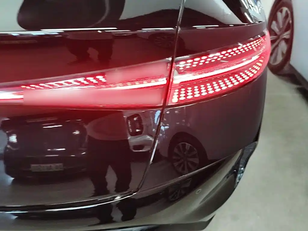 BYD Seal — миниатюра 8