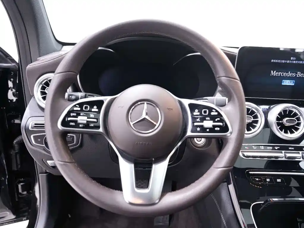 Mercedes-Benz GLC — миниатюра 22