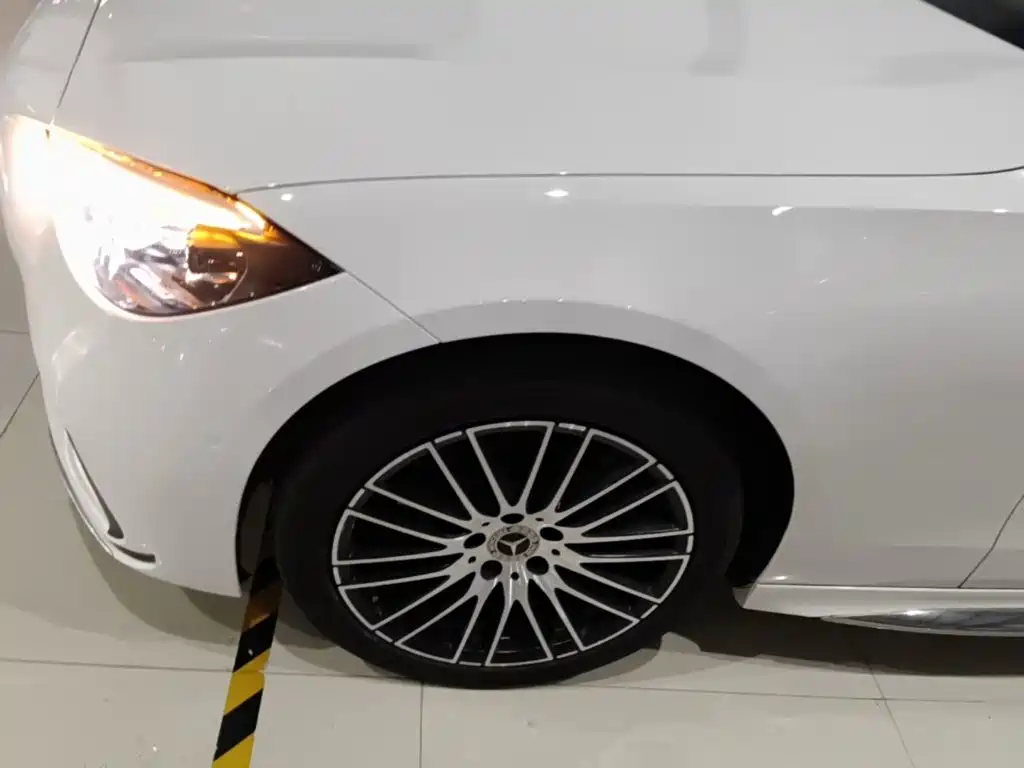 Mercedes-Benz C-Class — миниатюра 23