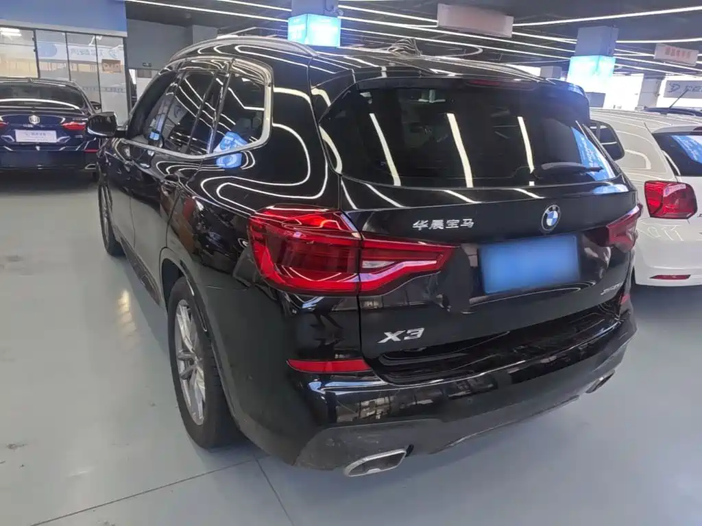 BMW X3 — миниатюра 5