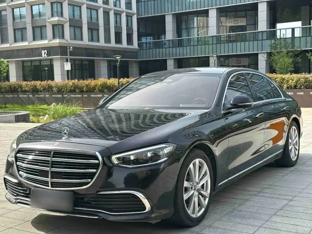 Mercedes-Benz S-Class — миниатюра 3