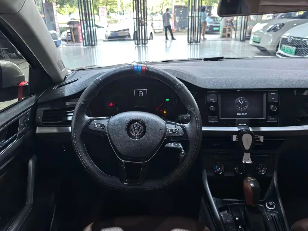 Volkswagen Lavida — миниатюра 12