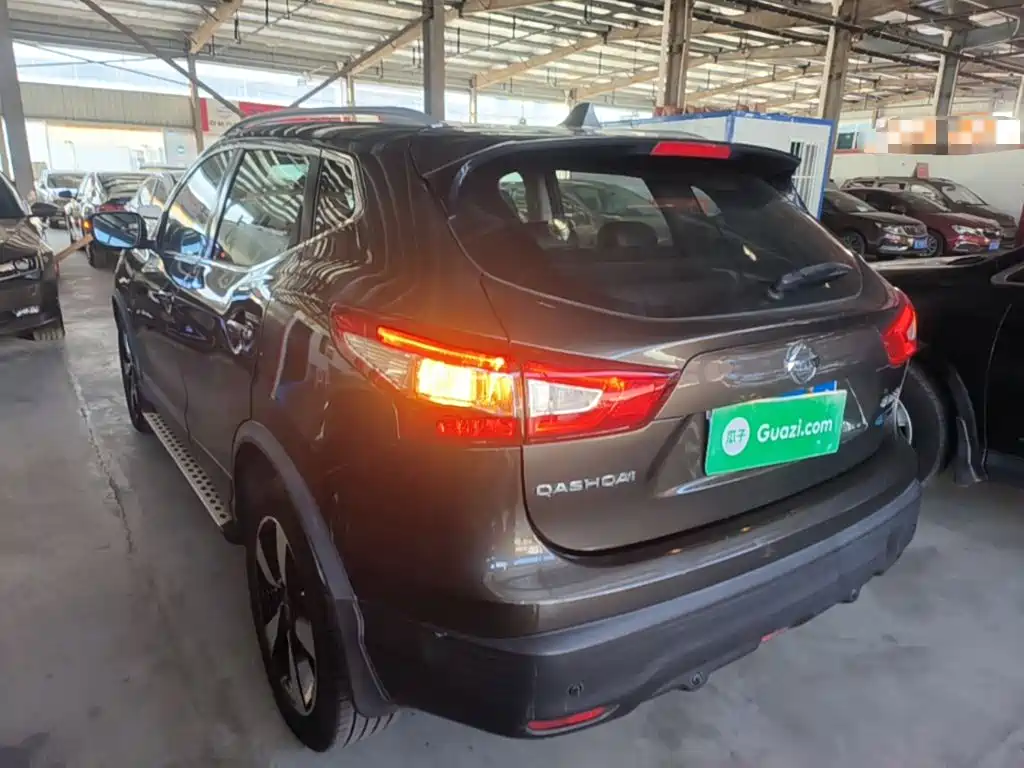 Nissan Qashqai — миниатюра 5