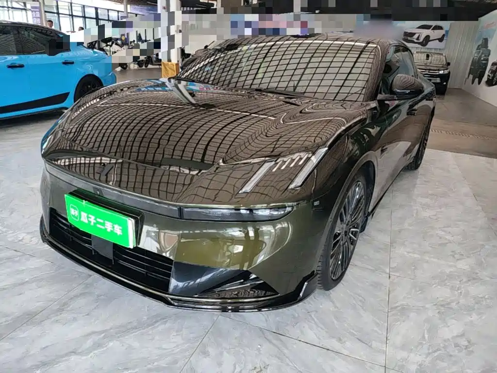 Lynk & Co 10 — миниатюра 2