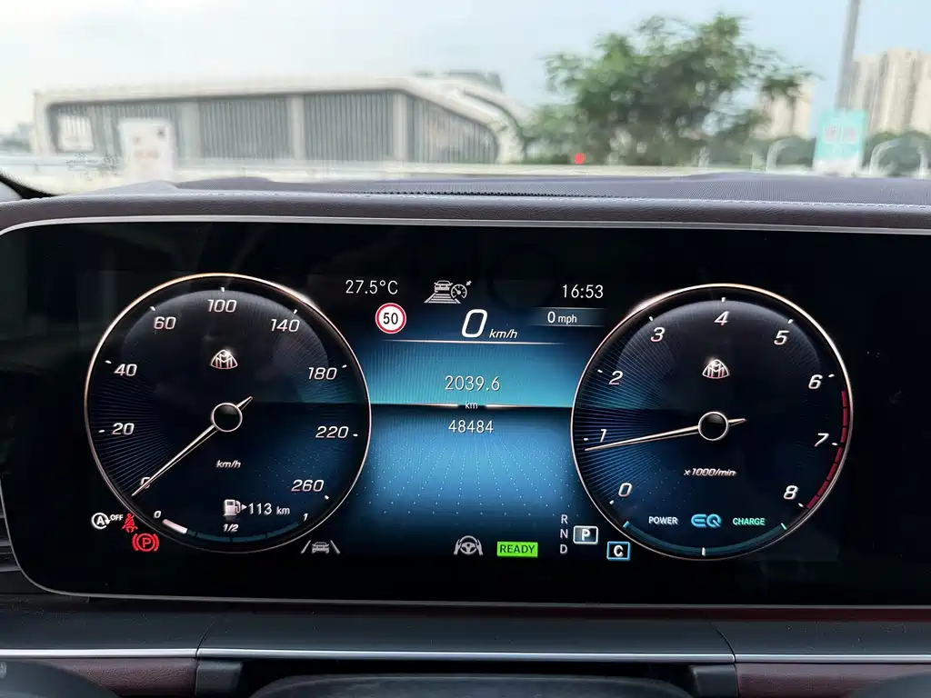 Mercedes-Benz GLS — миниатюра 17