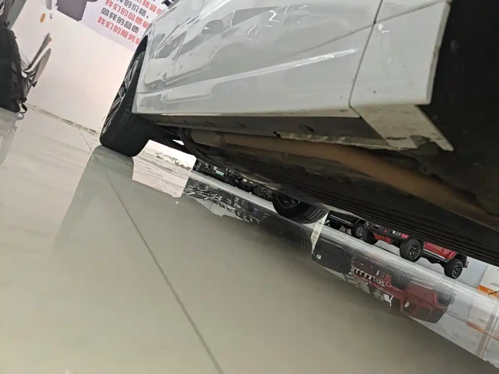 Li Auto Li L6 — миниатюра 21