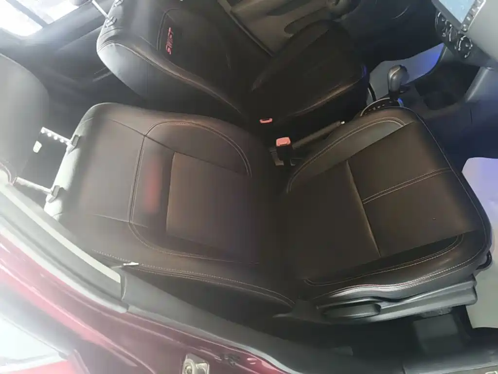 Suzuki Swift — миниатюра 25