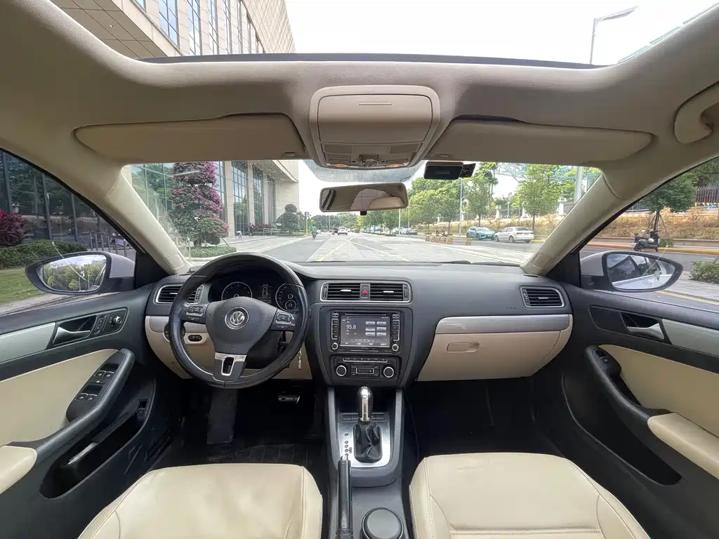 Volkswagen Sagitar — миниатюра 14