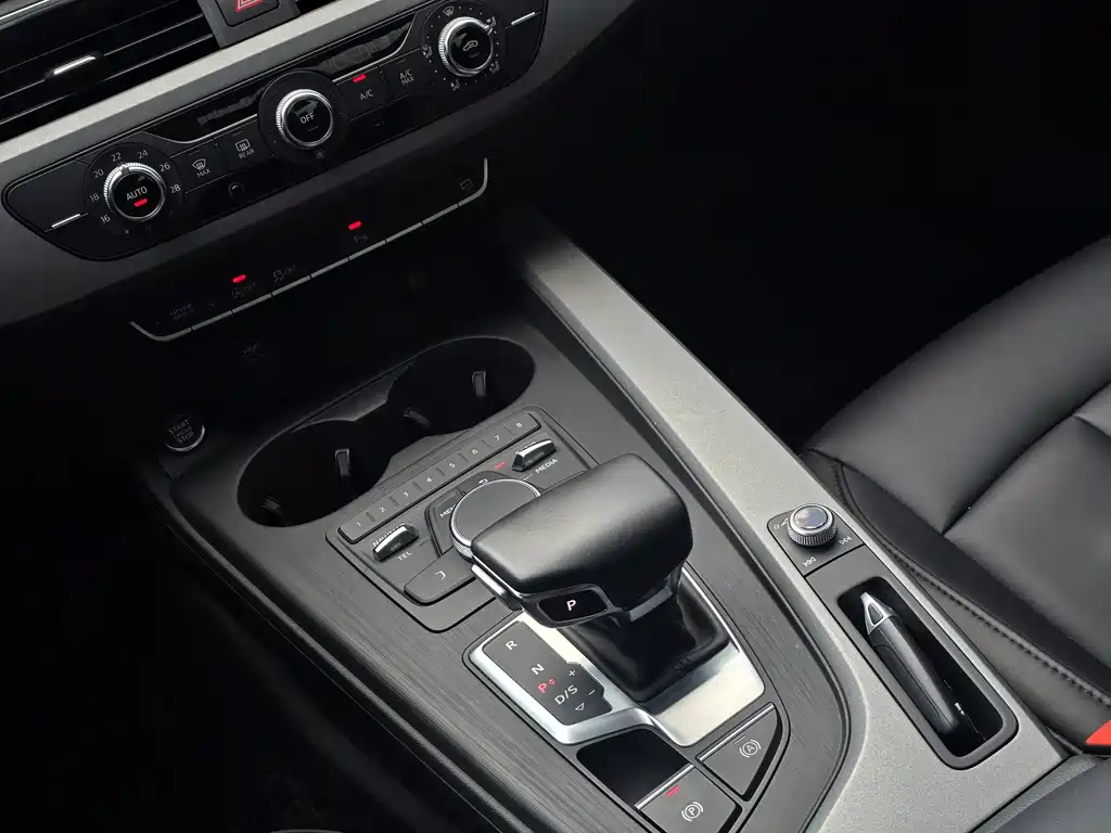 Audi A4L — миниатюра 16
