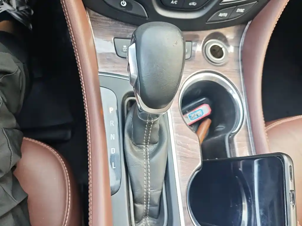 Buick Envision Plus — миниатюра 14