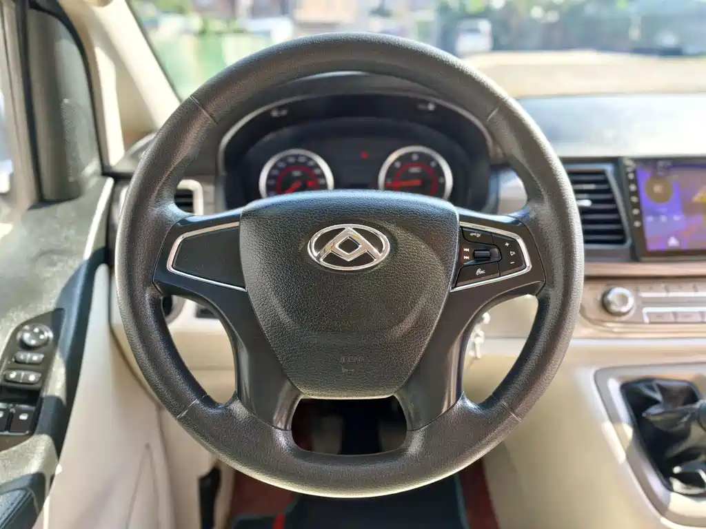 SAIC MAXUS CHASE G10