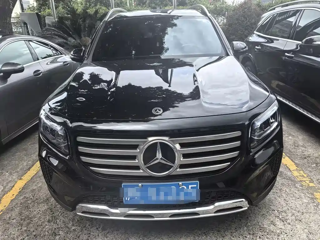 Mercedes-Benz GLB — миниатюра 2