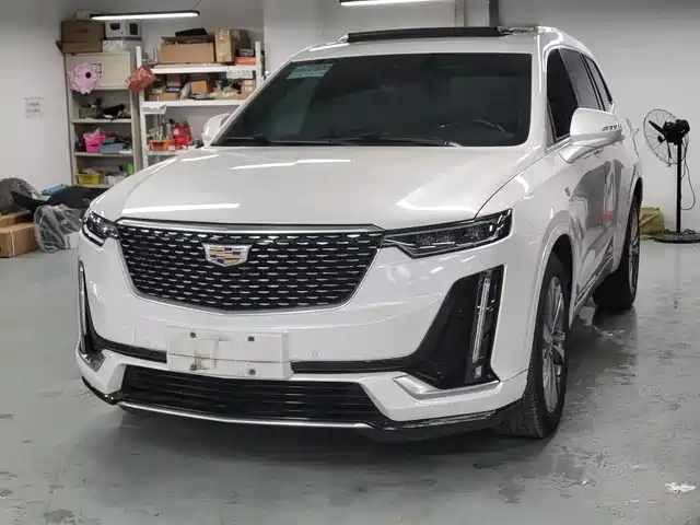 2019 Cadillac XT6