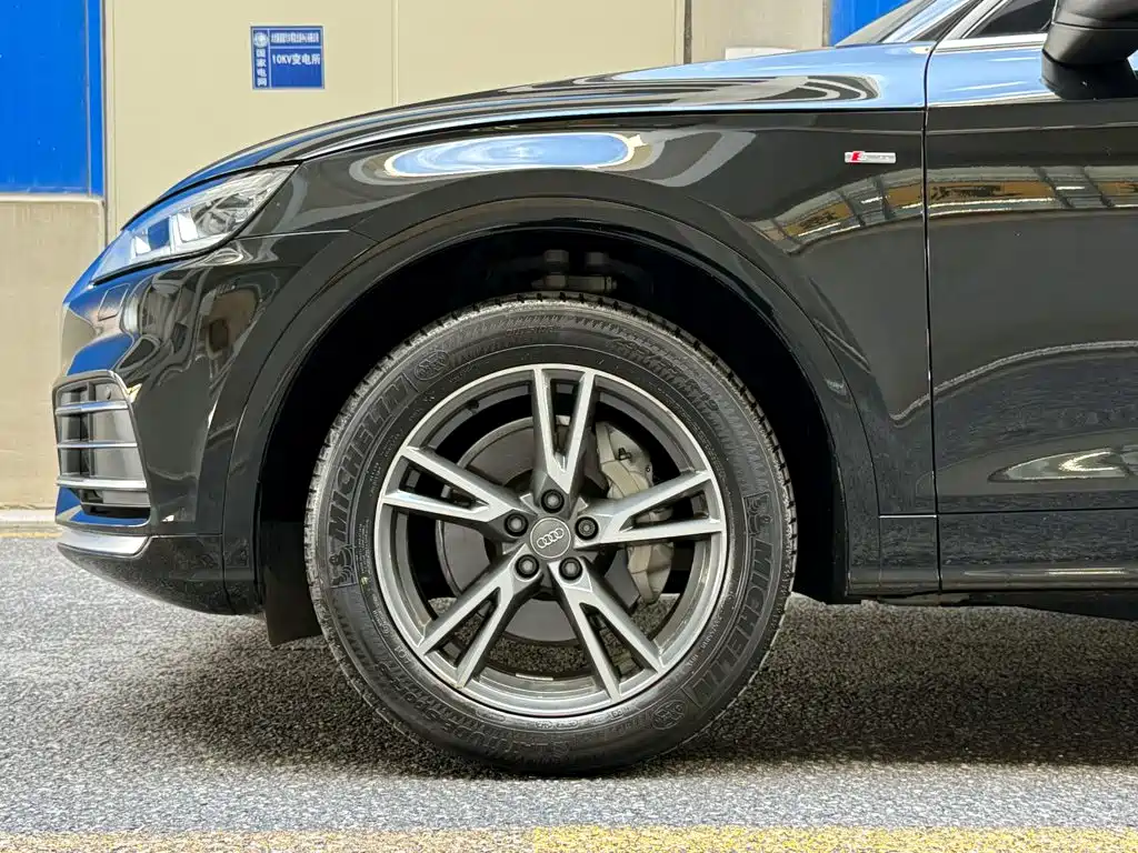 Audi Q5L — миниатюра 6
