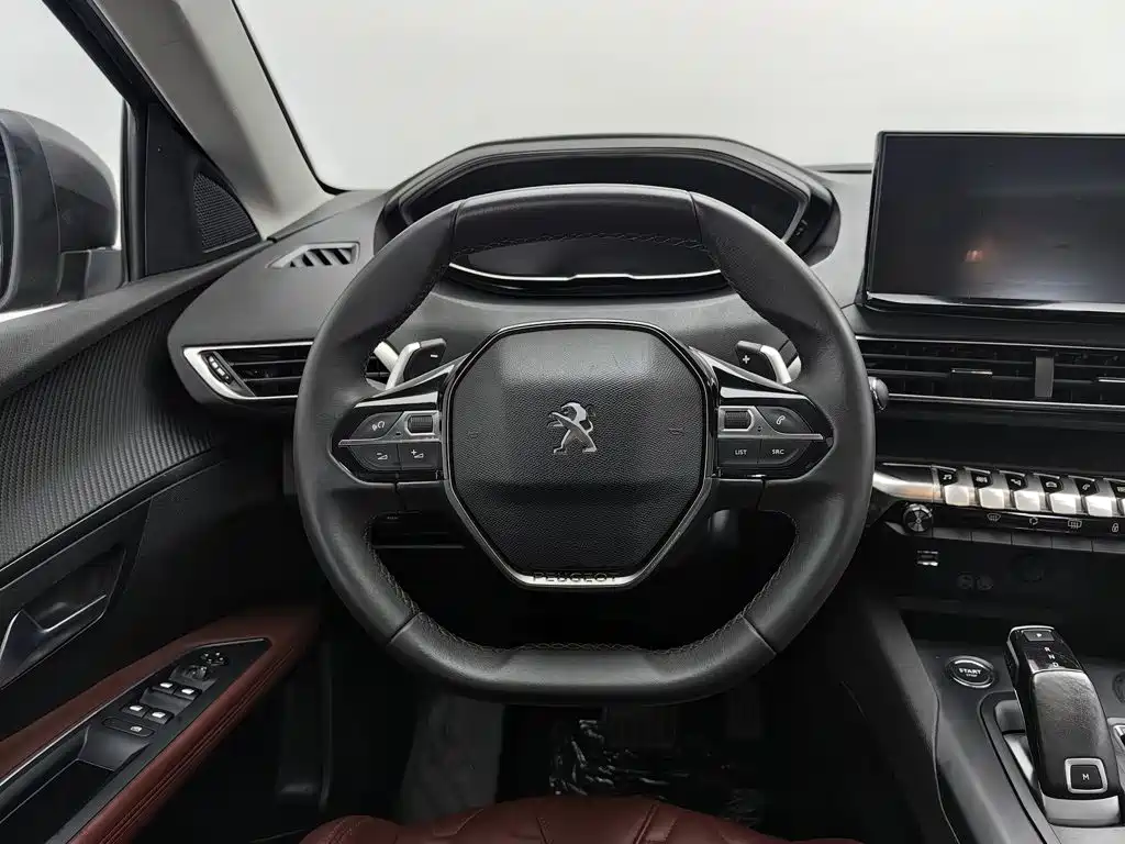 Peugeot 4008 — миниатюра 11