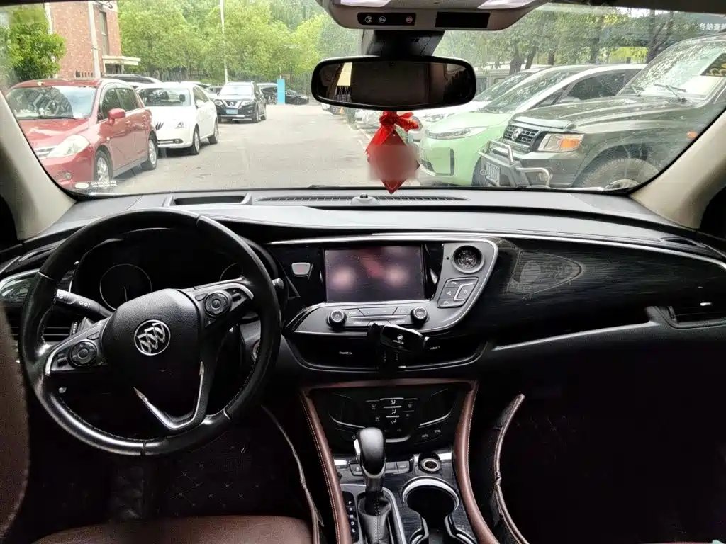 Buick Envision Plus — миниатюра 5