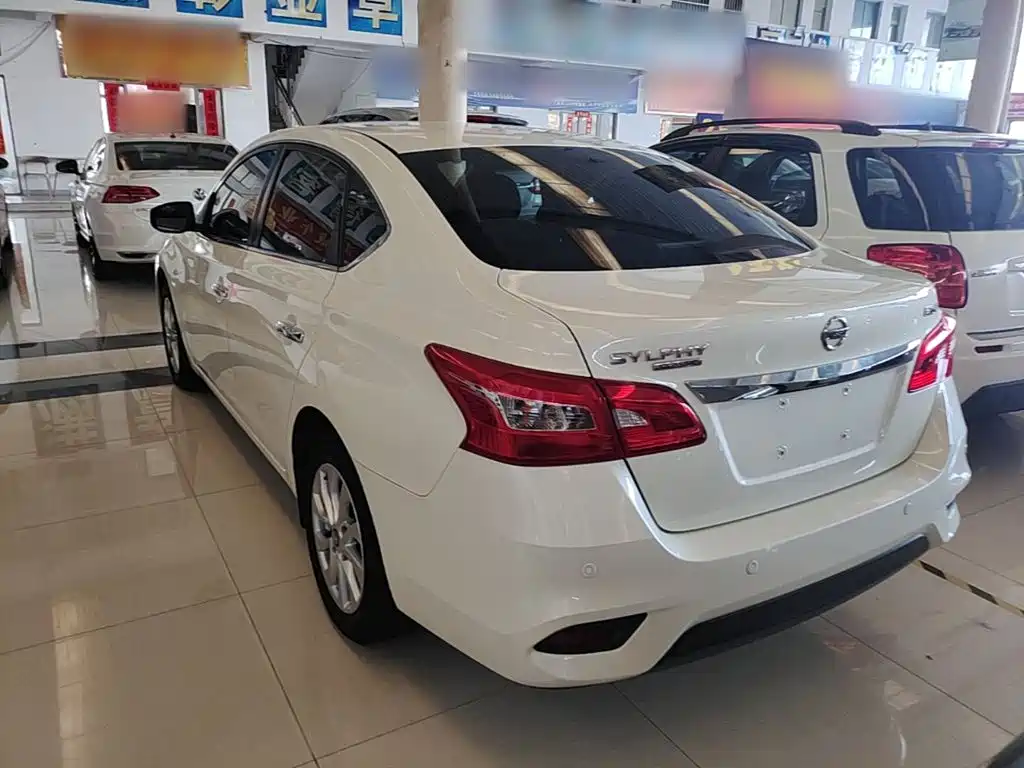 Nissan Sylphy — миниатюра 5