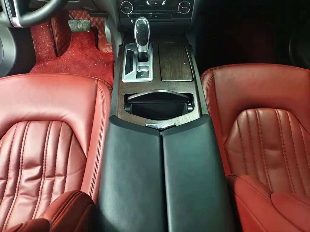 Maserati Ghibli — миниатюра 7