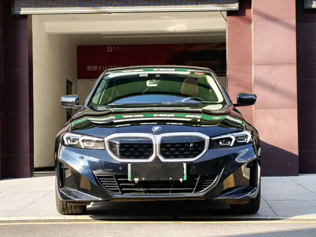 BMW i3 — миниатюра 3