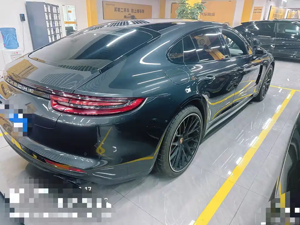 Porsche Panamera — миниатюра 4