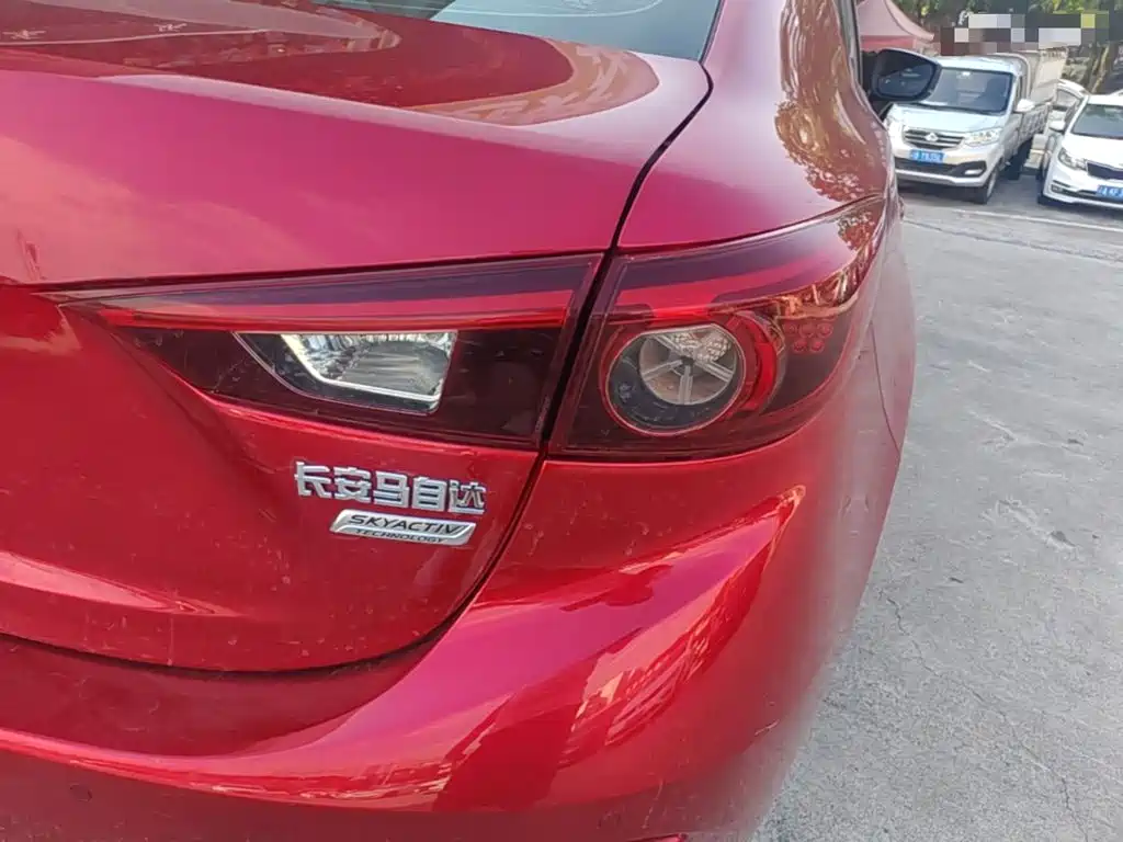 Mazda 3 Axela — миниатюра 8
