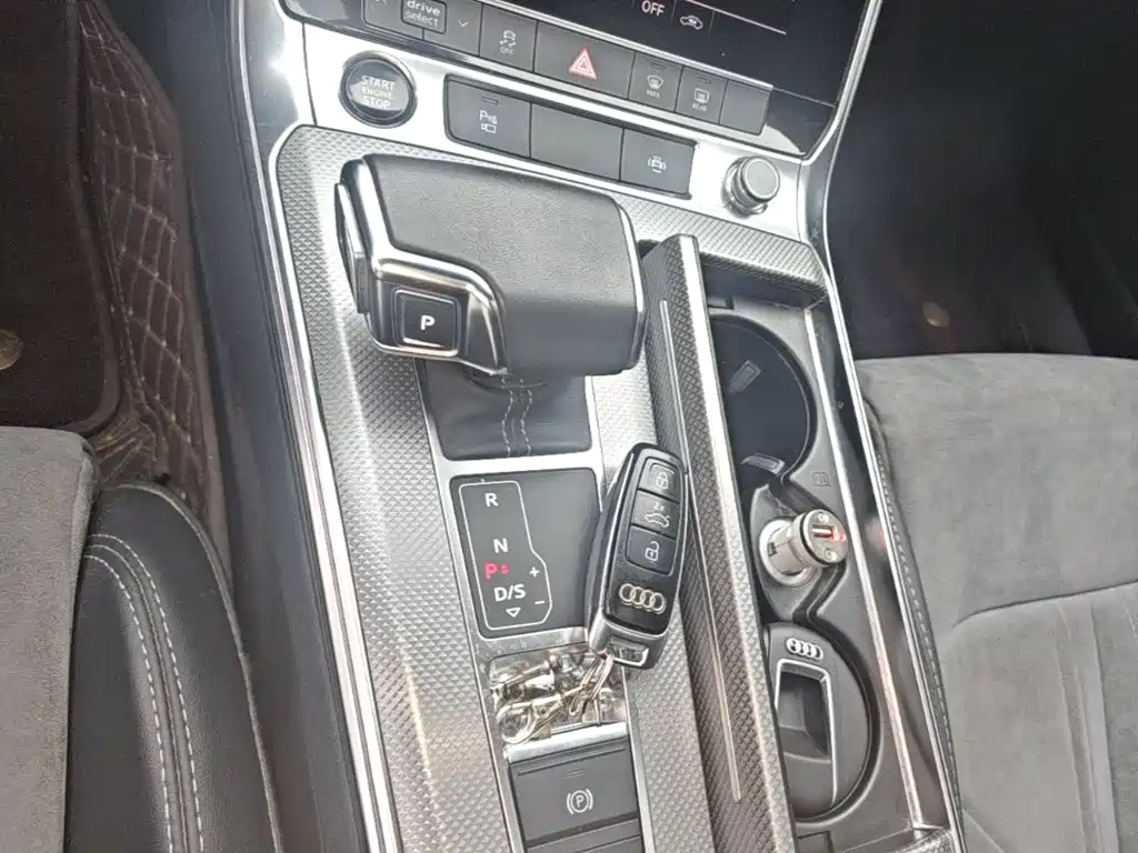 Audi A6L — миниатюра 14