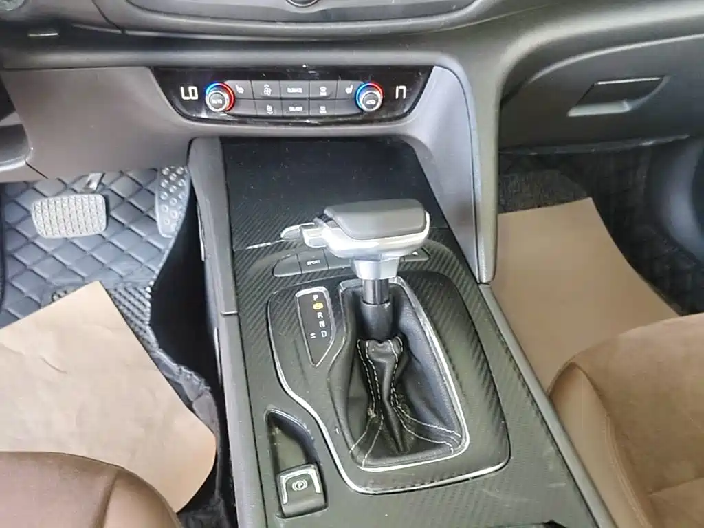 Buick Regal — миниатюра 14