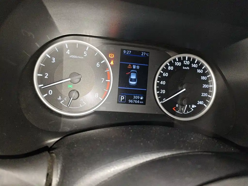 Nissan Sylphy — миниатюра 5