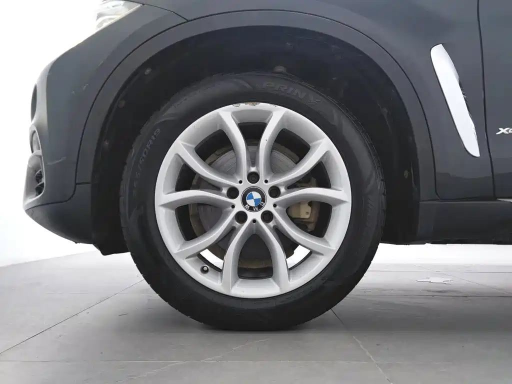 BMW X6 — миниатюра 17