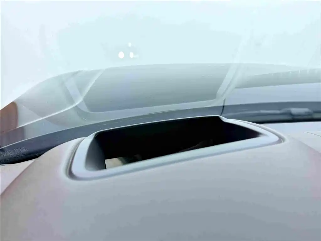 Land Rover Range Rover — миниатюра 15