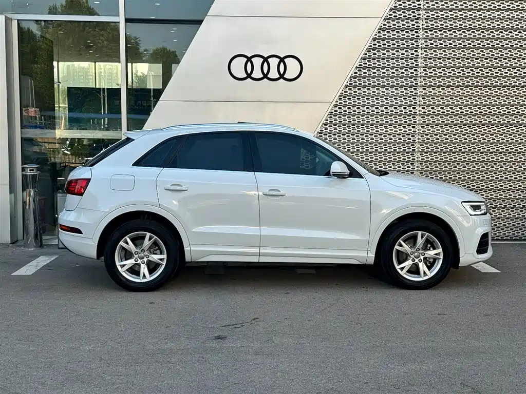 Audi Q3 — миниатюра 3