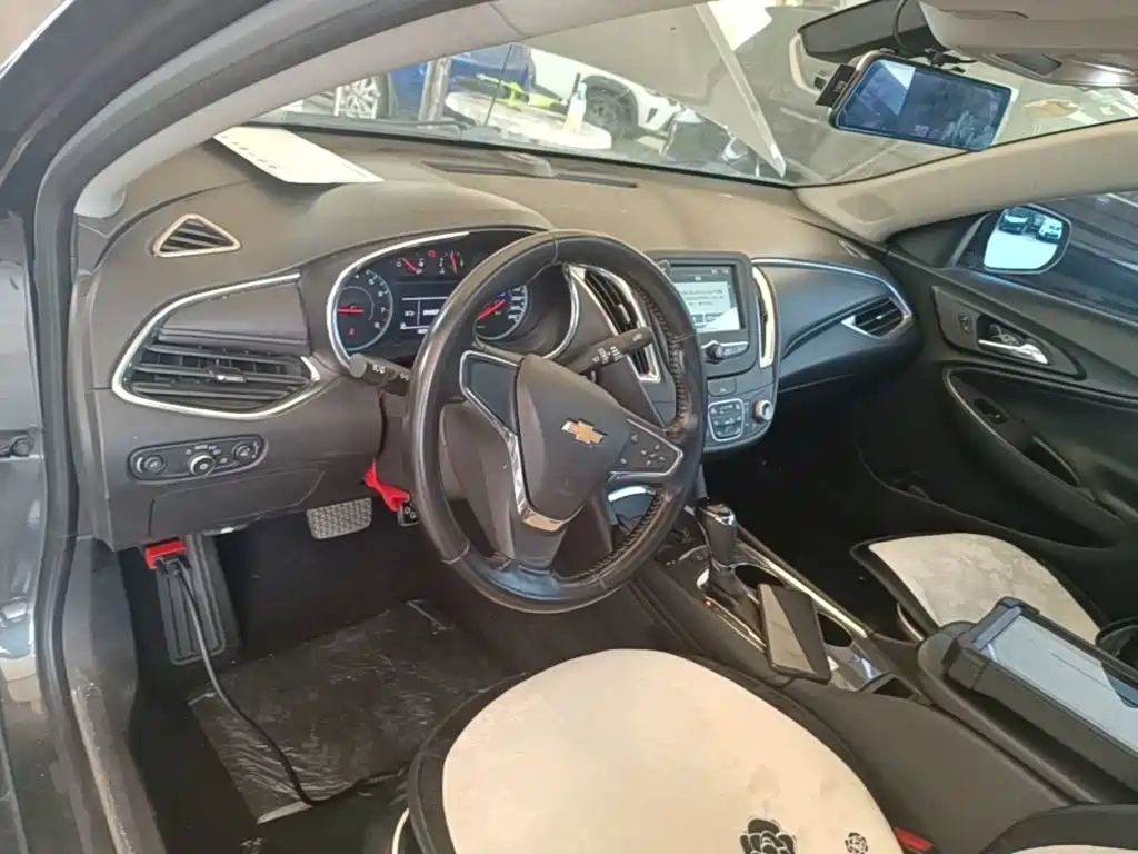 Chevrolet Malibu XL — миниатюра 10