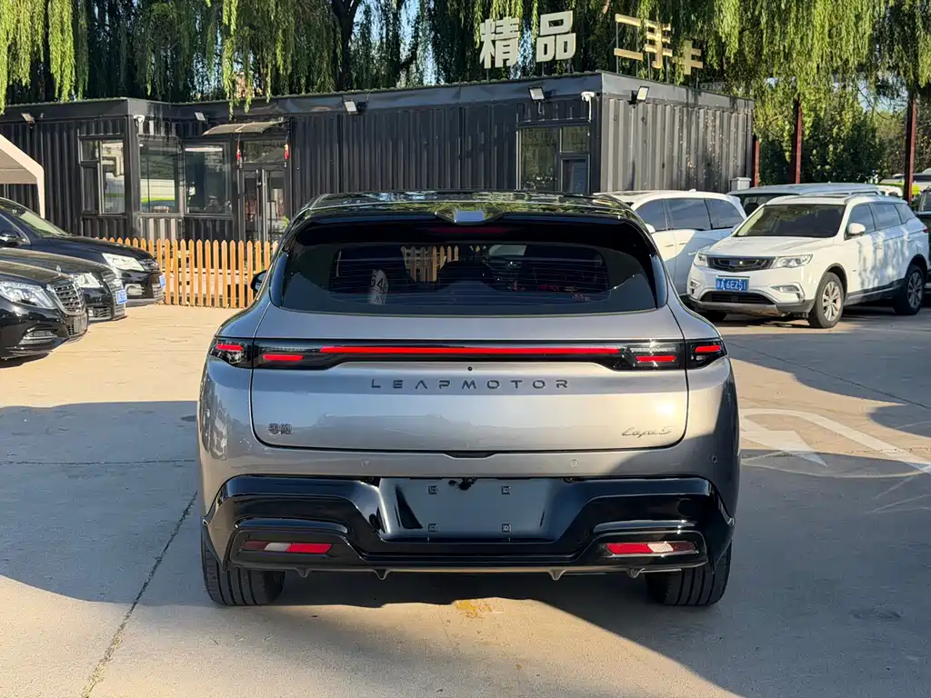 Leapmotor Leapmotor Lafa5 — миниатюра 8