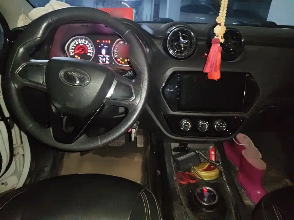 Soueast DX3 EV — миниатюра 5