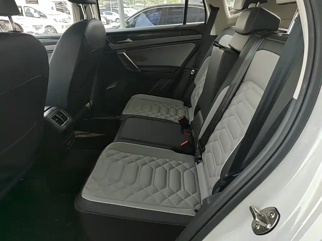 Volkswagen Tayron — миниатюра 17