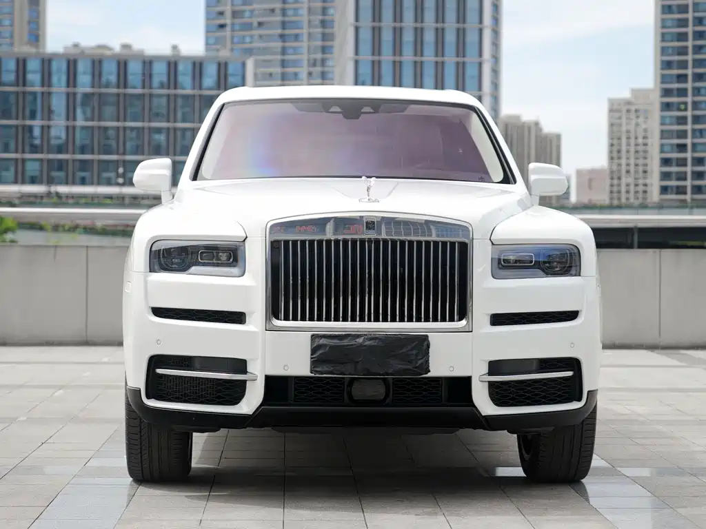 Rolls-Royce Cullinan — миниатюра 3