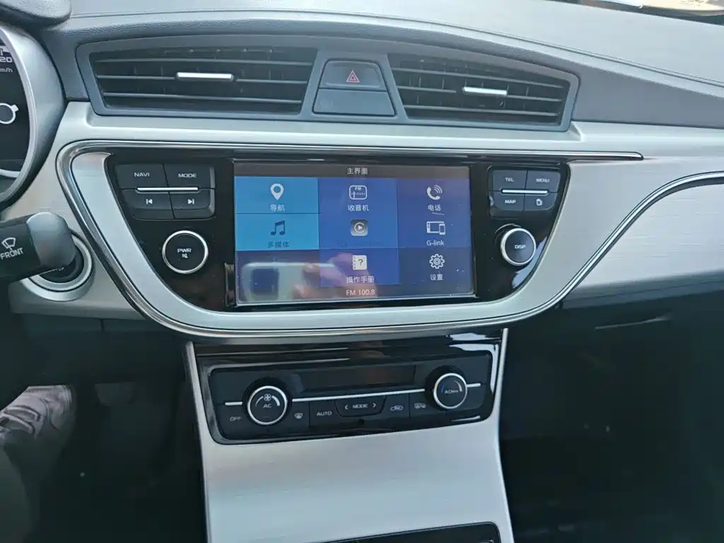 Geely Emgrand GL — миниатюра 9