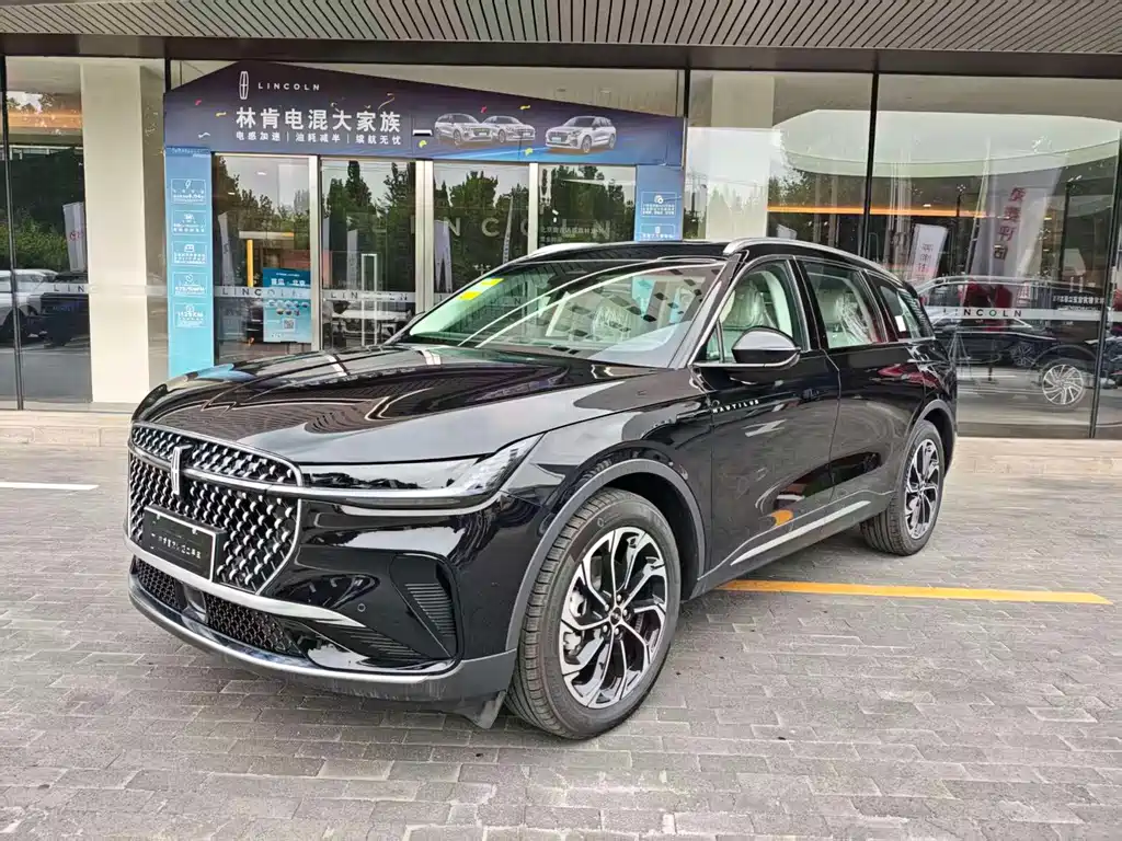 Lincoln Nautilus 2026 2.0T