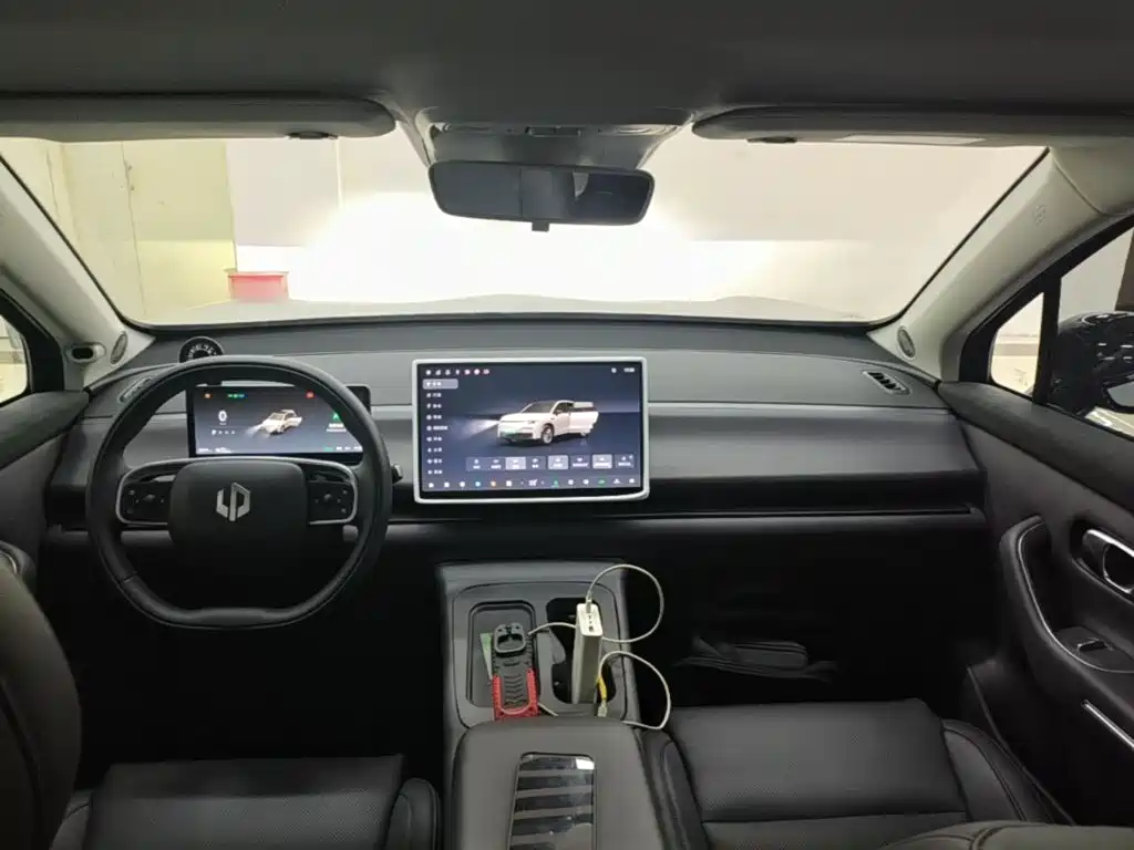 Leapmotor Leapmotor C10 — миниатюра 10