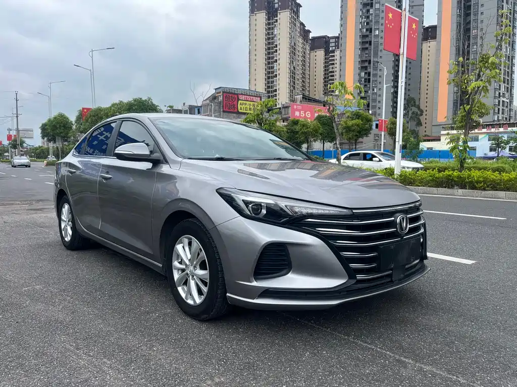 Changan Eado — миниатюра 4