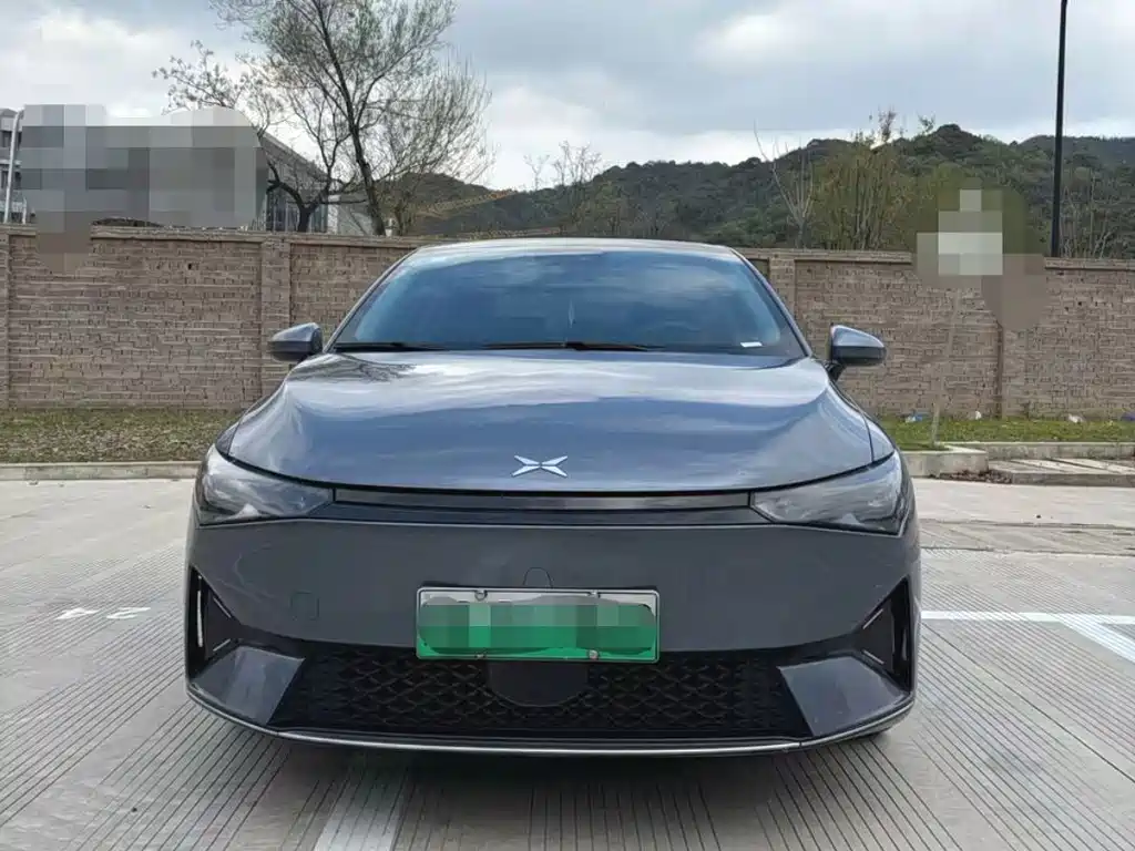 XPeng P5 — миниатюра 2