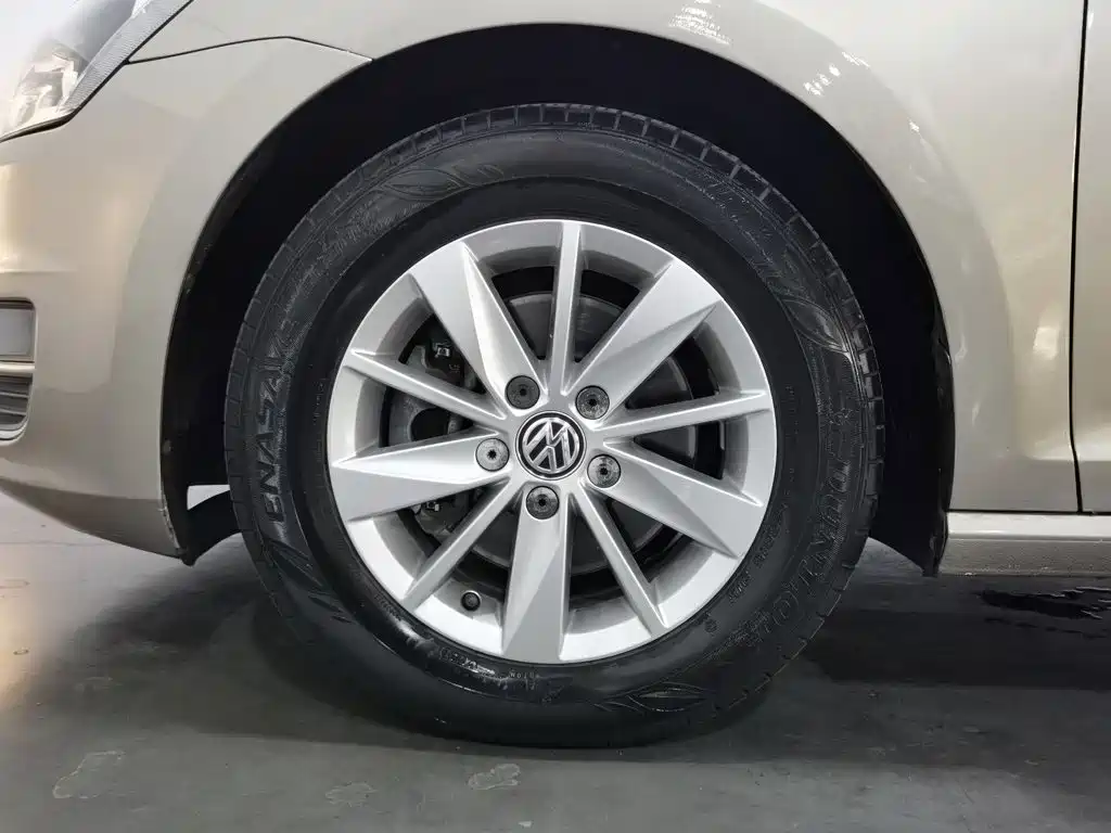 Volkswagen Golf — миниатюра 17