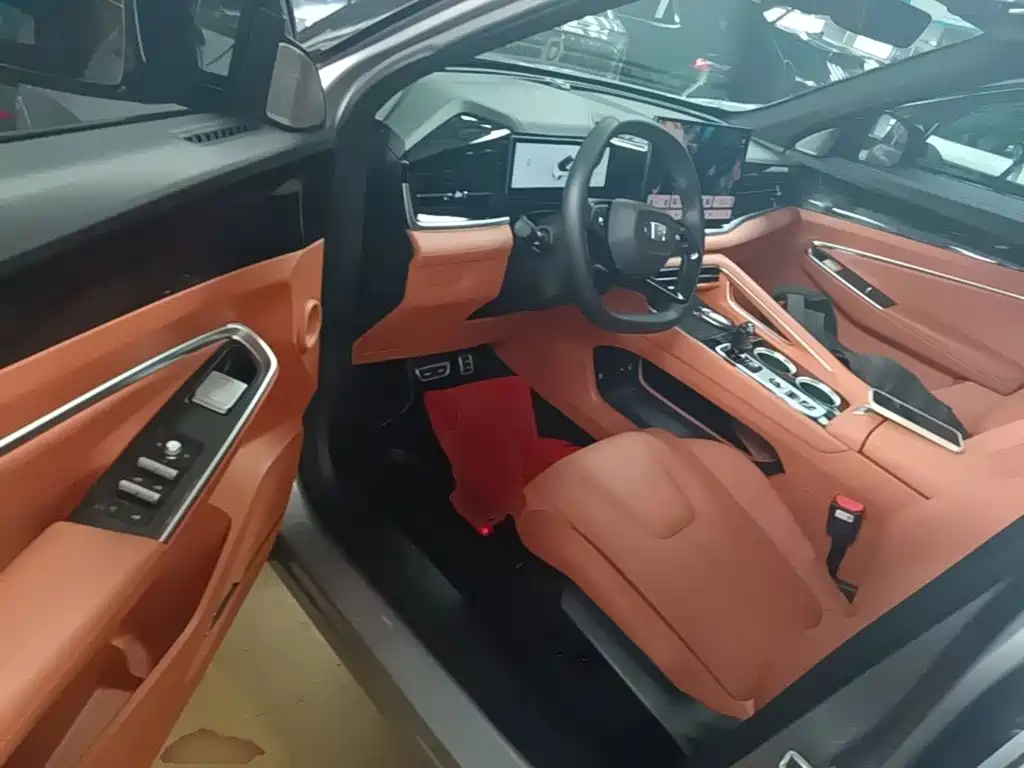 Geely Boyue — миниатюра 16