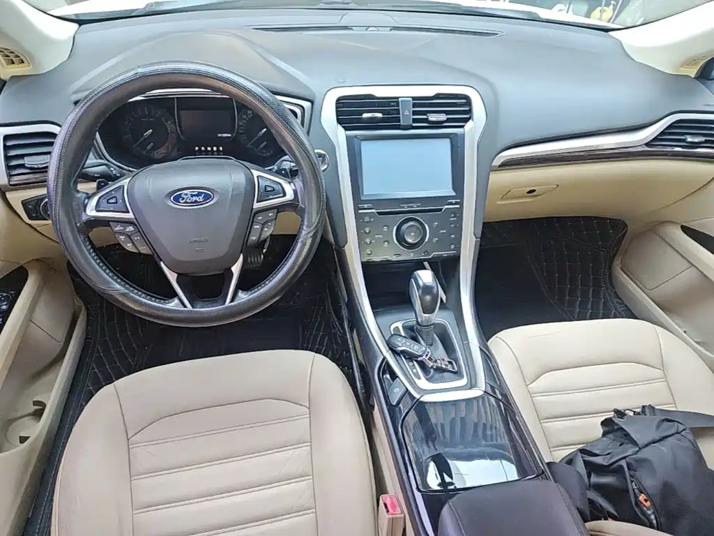Ford Mondeo — миниатюра 10