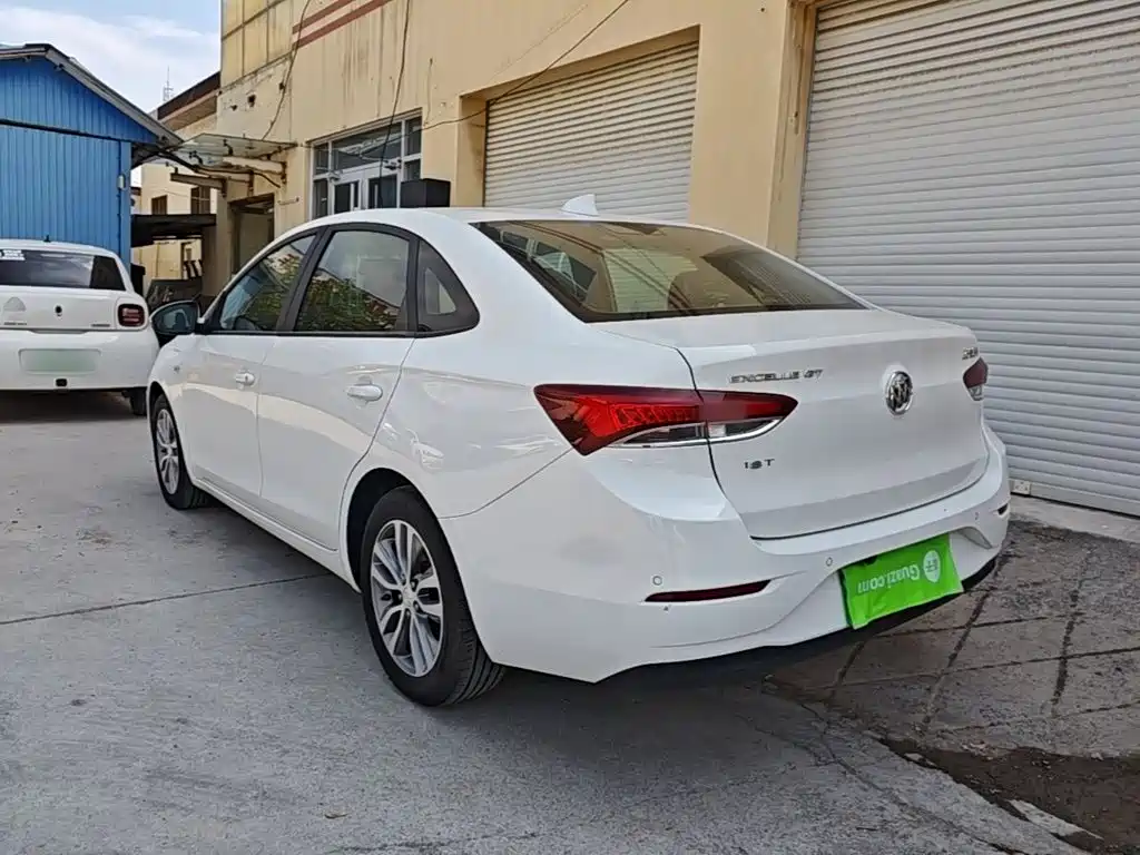 Buick Excelle — миниатюра 5