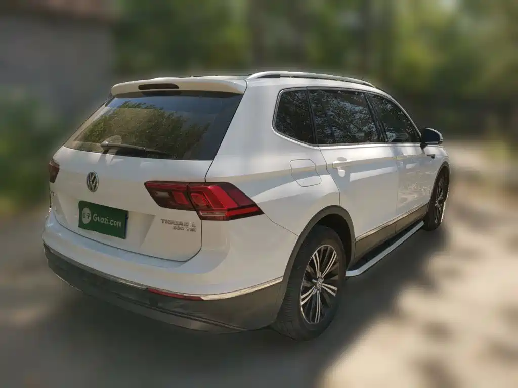Volkswagen Tiguan L — миниатюра 4